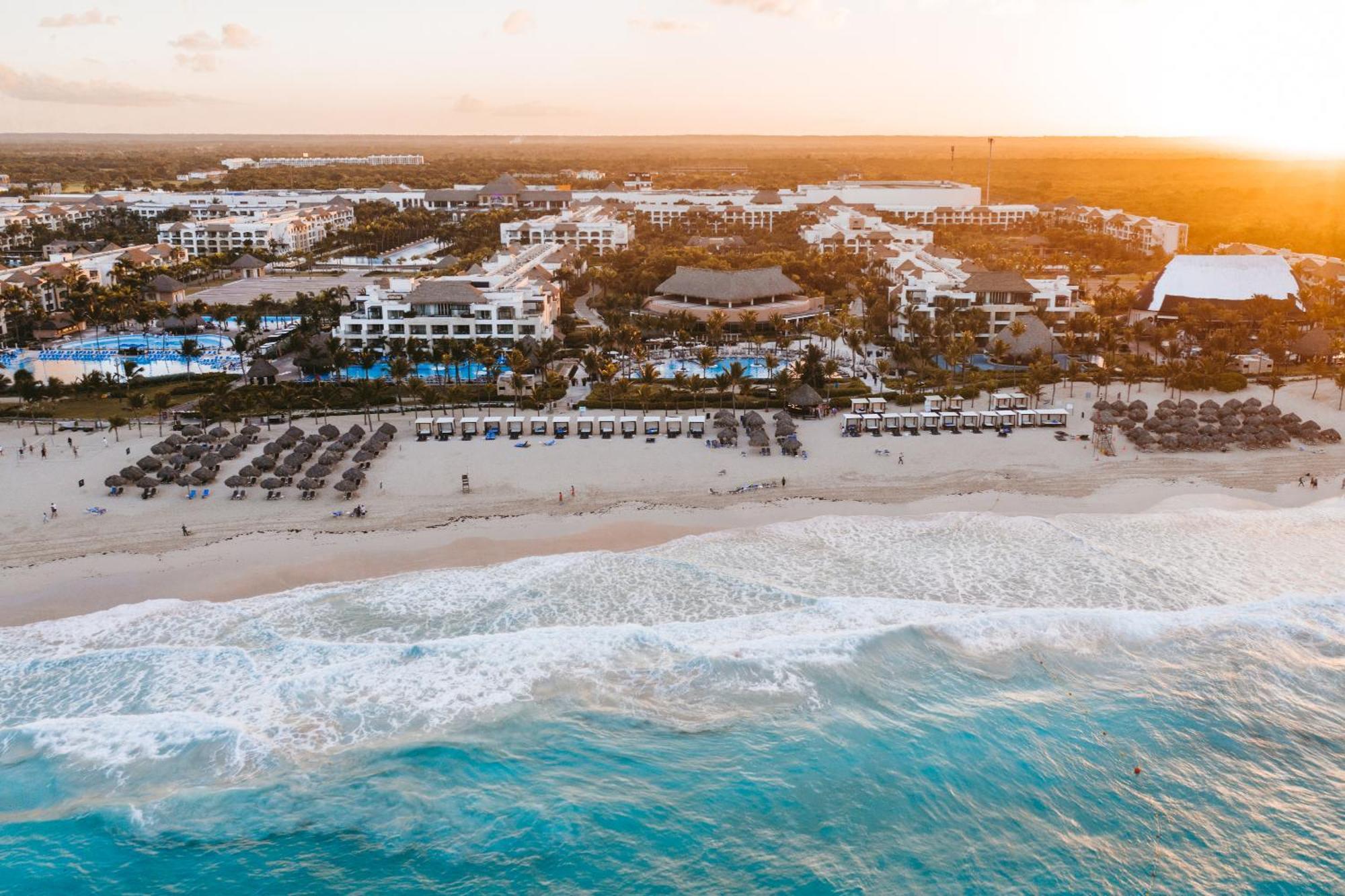 Hard Rock Hotel & Casino Punta Cana (Adults Only) Εξωτερικό φωτογραφία Aerial view of the resort