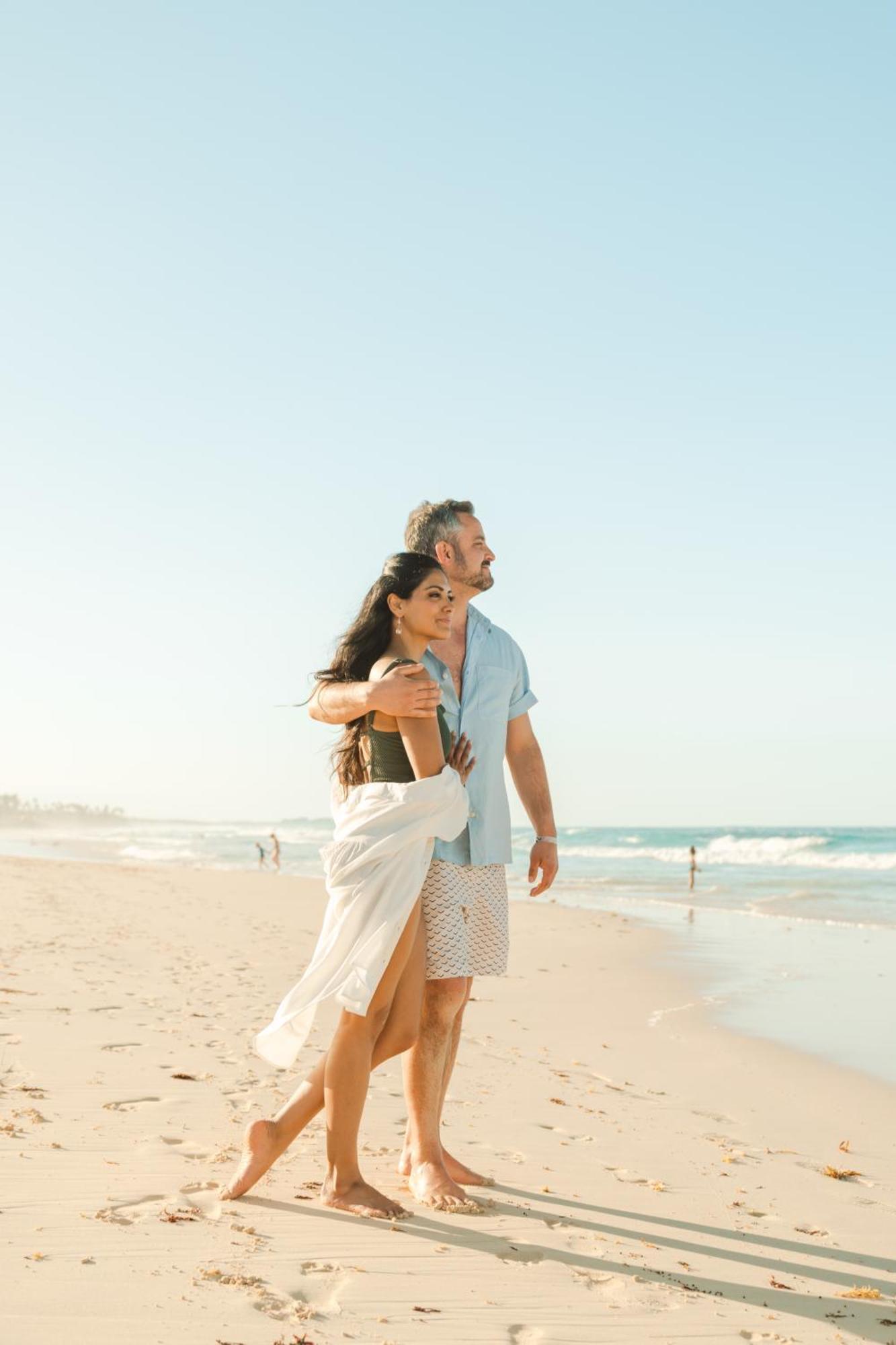 Hard Rock Hotel & Casino Punta Cana (Adults Only) Εξωτερικό φωτογραφία A couple on the beach